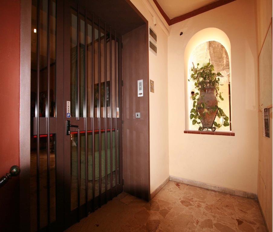 Hotel Cortese Палермо Екстериор снимка