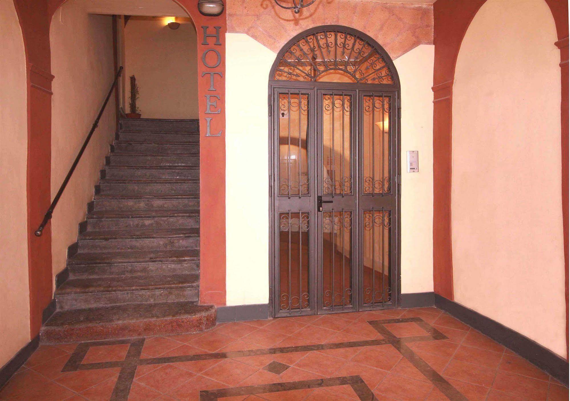 Hotel Cortese Палермо Екстериор снимка