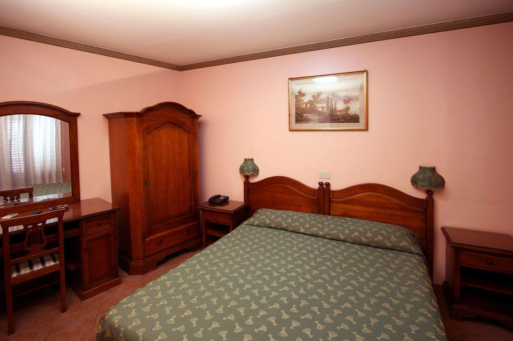 Hotel Cortese Палермо Екстериор снимка